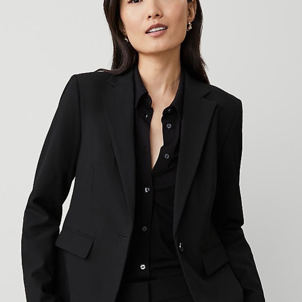 Like New Ann Taylor Women's Long Sleeve Single Button Blazer Business Black Sz 0